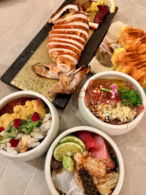 Kozen Sushi Bar & Restaurant 3