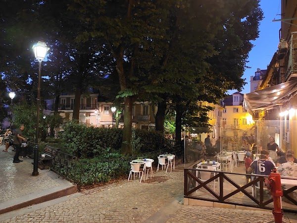 Praça das Flores 4