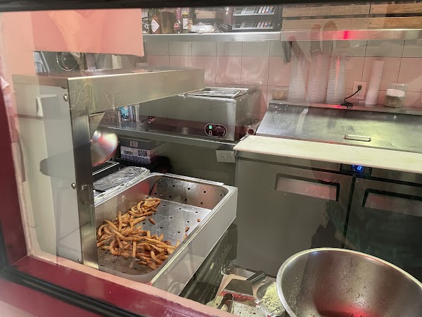Maison Frite 2