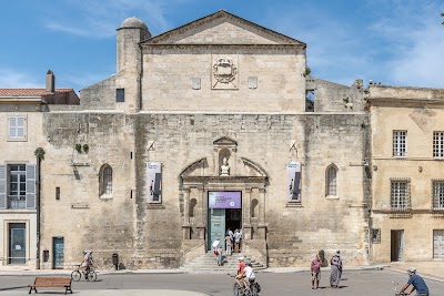 église Sainte-Anne d'Arles