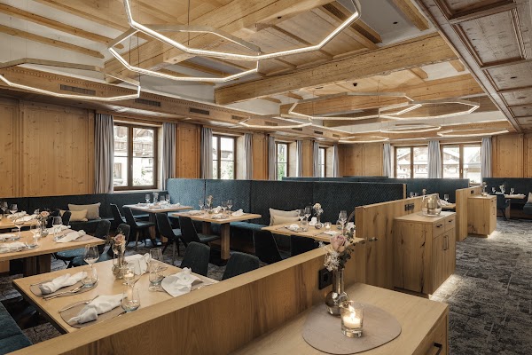 ANNA'S STUBN casual dining