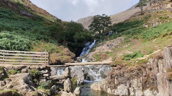 Wales 34