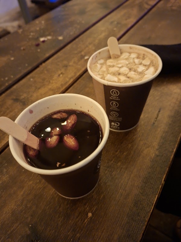Raketten Bar & Pølse 3