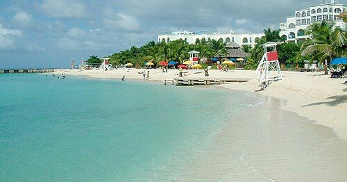Doctor's Cave Beach 4