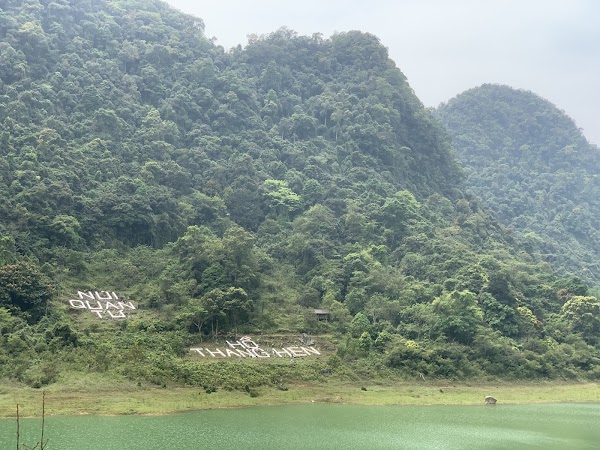 Hồ Thang Hen 3