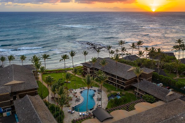 Koʻa Kea Resort on Poipu Beach