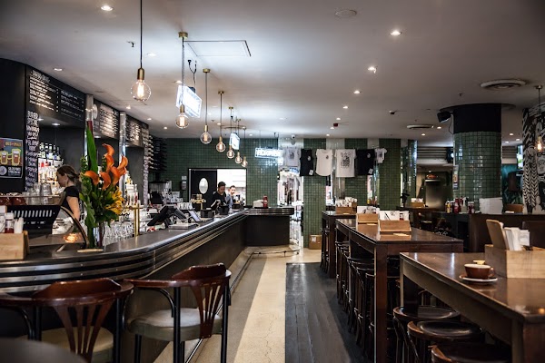 Bar Luca 2