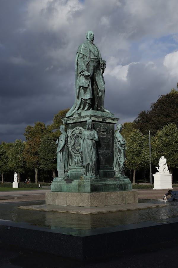 Europaplatz 4
