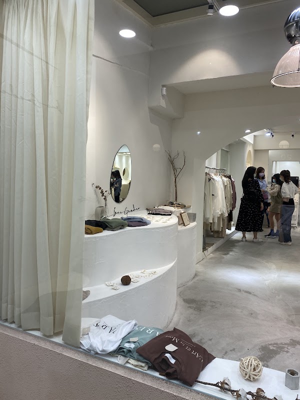 Irisgarden中山店 3