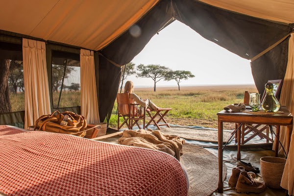 NOMAD SERENGETI SAFARI CAMP 5