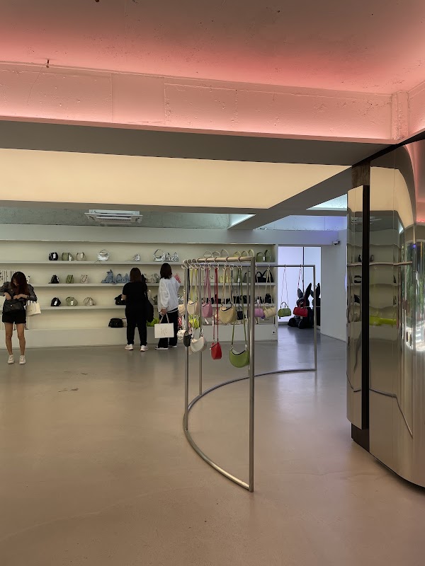 SAMO ONDOH Flagship Store 2