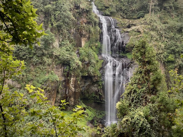 Qinglong Falls 1