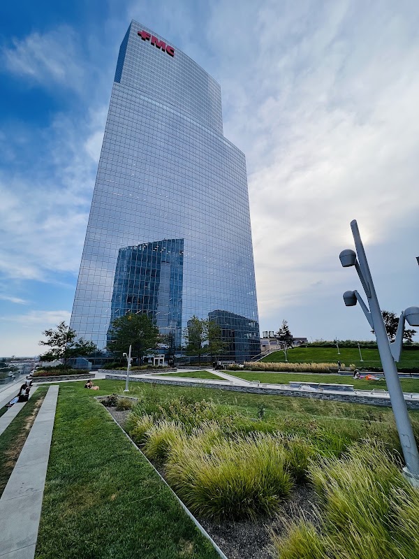 FMC Tower at Cira Centre South 5