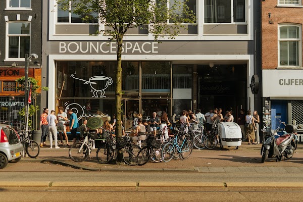 BounceSpace Coffee & Coworking