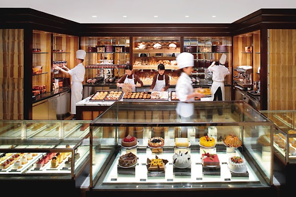 The Mandarin Cake Shop 1