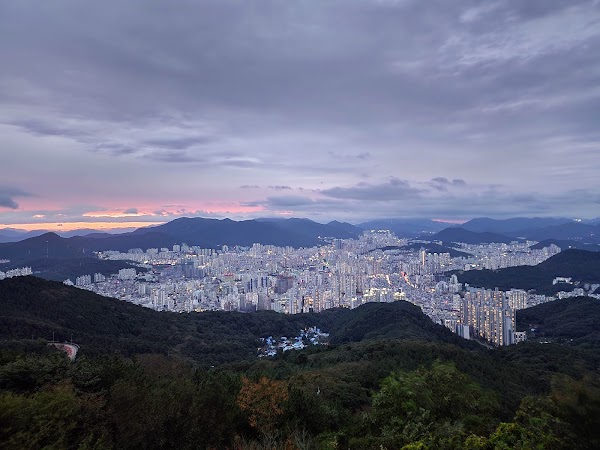 Hwangnyeongsan 1