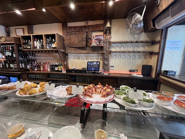Bar Cerveceria La Estafeta 3