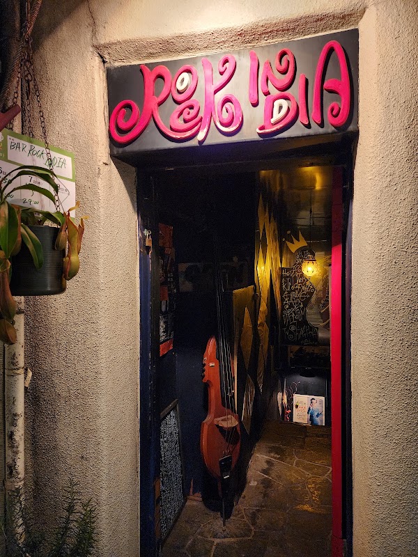 BAR ROCK INDIA 4