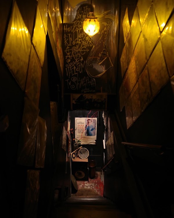 BAR ROCK INDIA 3
