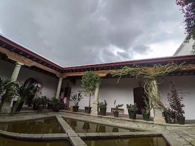 Photographic Center Manuel Alvaro Bravo
