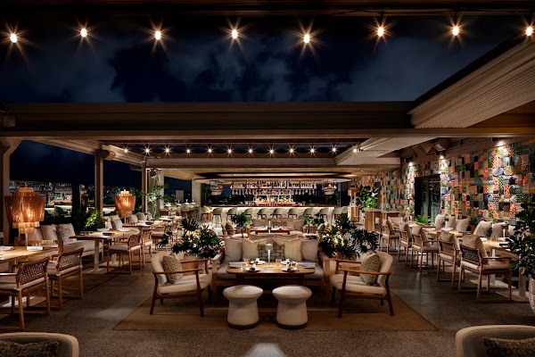 Level 6 Rooftop Restaurant Miami 1