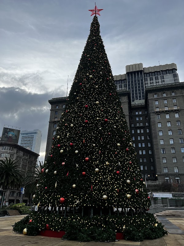 Holiday Ice Rink In Union Square 5