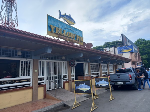 Yellow Fin Seafood Restaurant 1