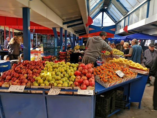 Women's Market 4