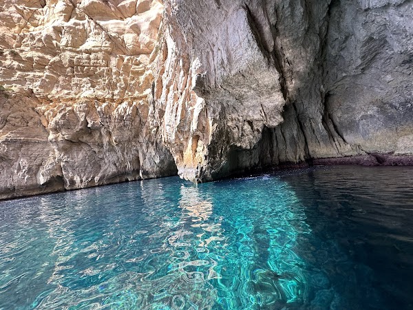 Blue Grotto 4