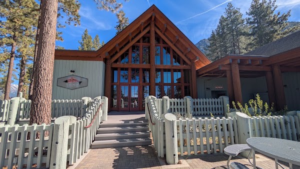 Kokanee Bar & Grill 4