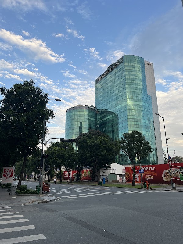 Diamond Plaza