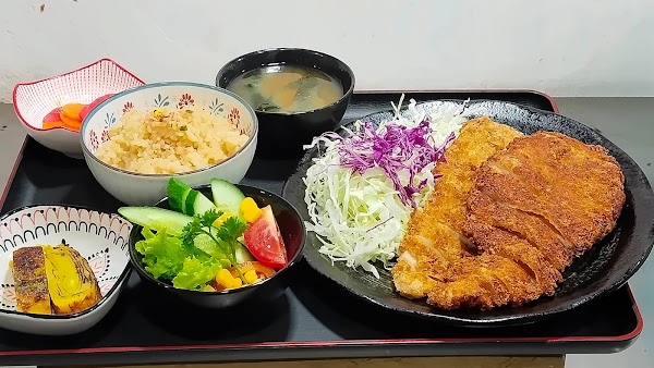 SUKINOYA FAMILY RESTAURANT 5