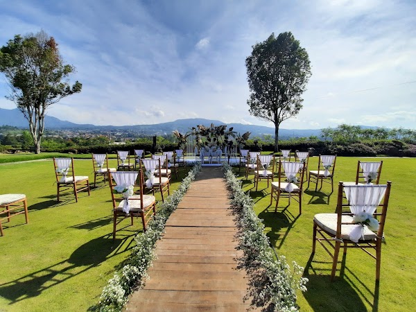 Green Forest Resort & Wedding