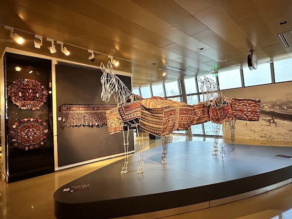 Azerbaijan Carpet Museum 3