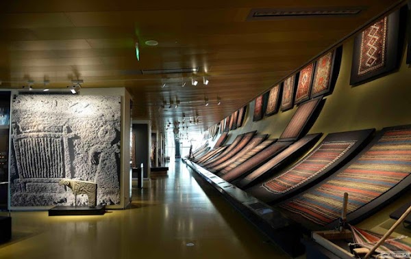 Azerbaijan Carpet Museum 2