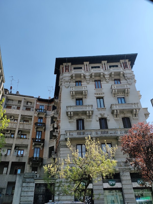 Porta Romana 4