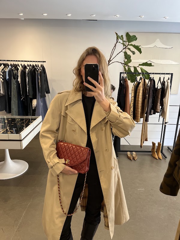 The Parisian Vintage - Vintage shop 4