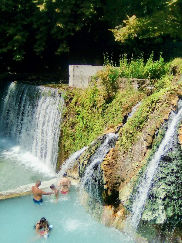 Pozar Baths 1
