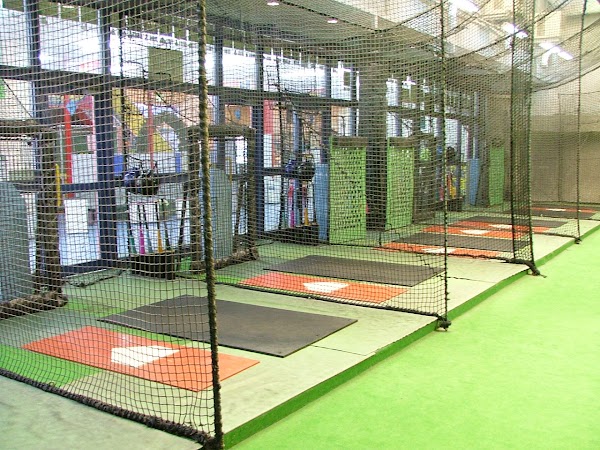 [Amusement | Umeda batting dome] Umeda Osaka batting center 3