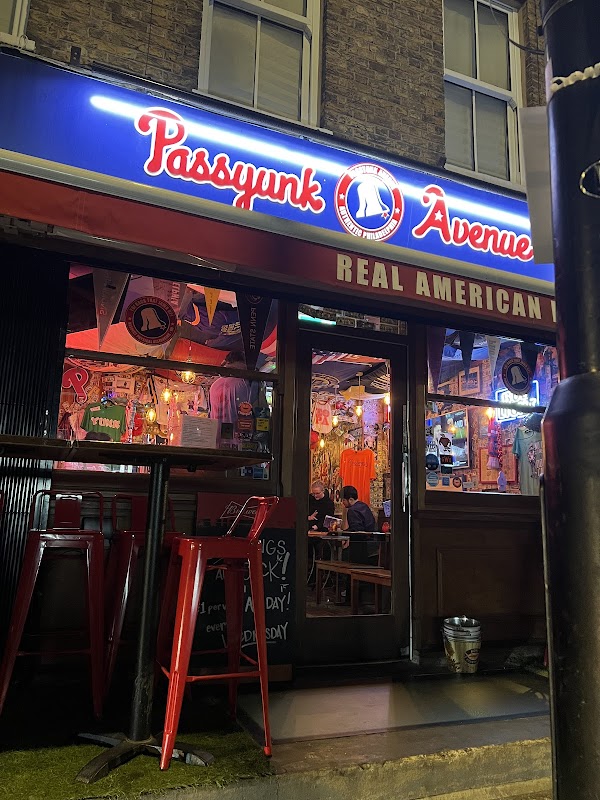 Passyunk Avenue (Fitzrovia) 3