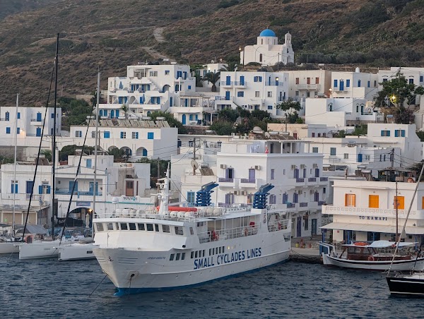 Small Cyclades Lines