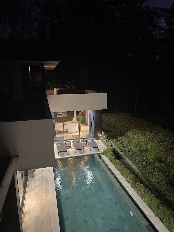 Villa Cereme, The R Villas 2