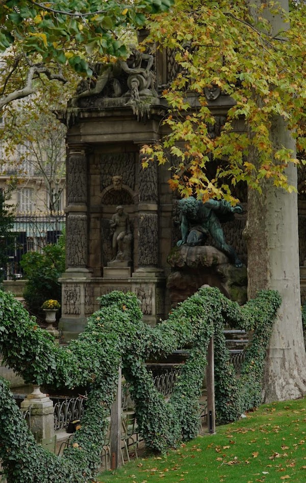 Medici Fountain 4
