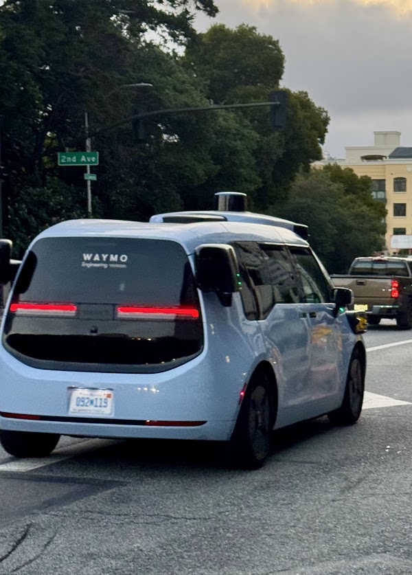 Waymo 4