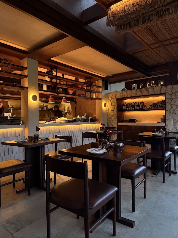 NARI - Fire Influenced Bistro 3