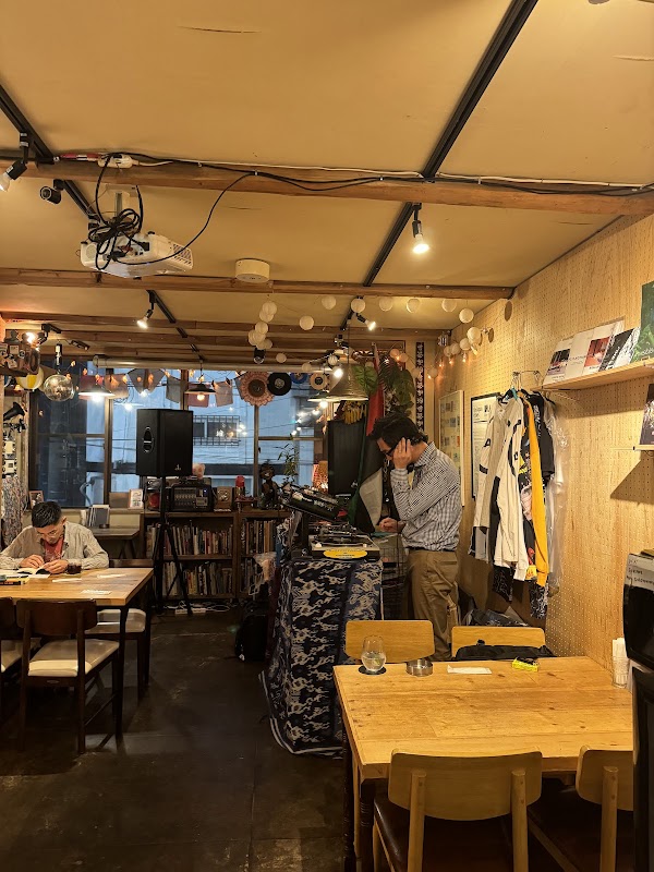SUB Store Tokyo 2