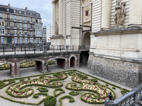 Porte de Paris 4