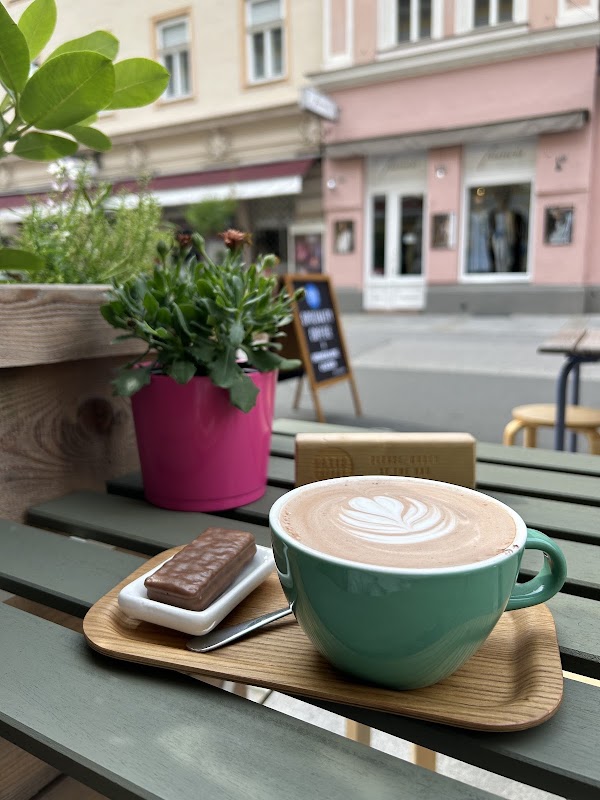 Ratio Coffee Roasters 3