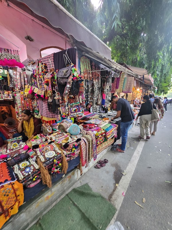 Janpath, Gujarati market 1