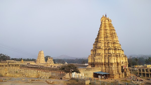 Virupaksha Temple, Hampi
